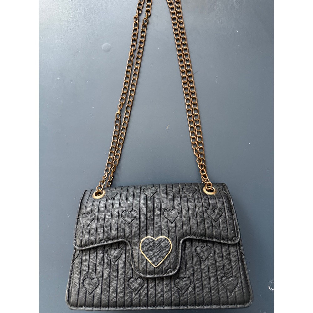 Unbranded‎ Black Heart Embossed Crossbody Bag Antiqued Gold Chain Strap Flap Bag